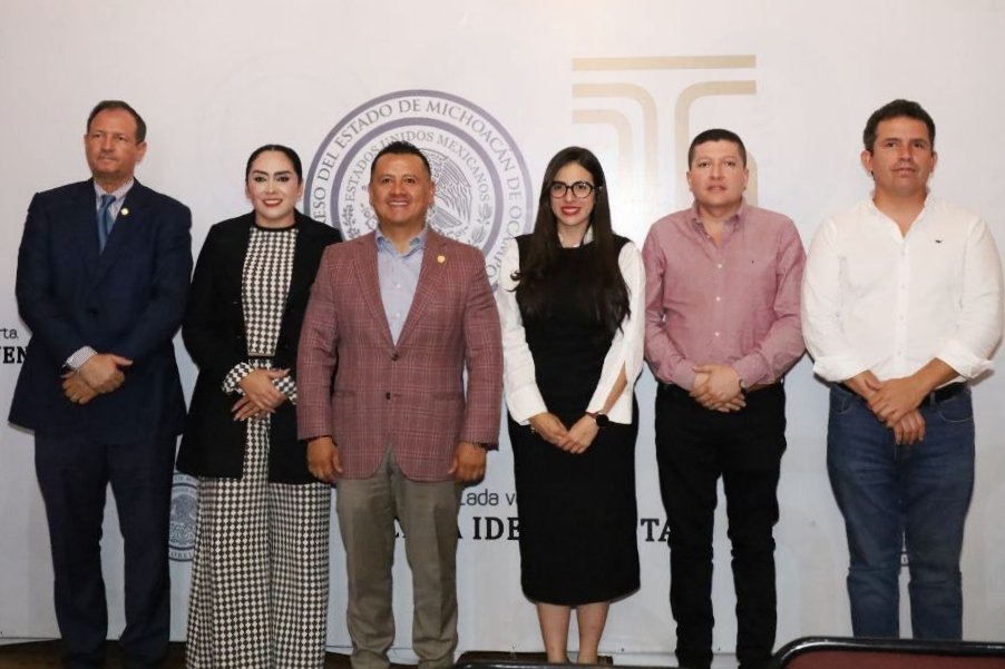 Diputado Vicente Gómez se reúne con Fiscal de Michoacán para analizar cambios legislativos