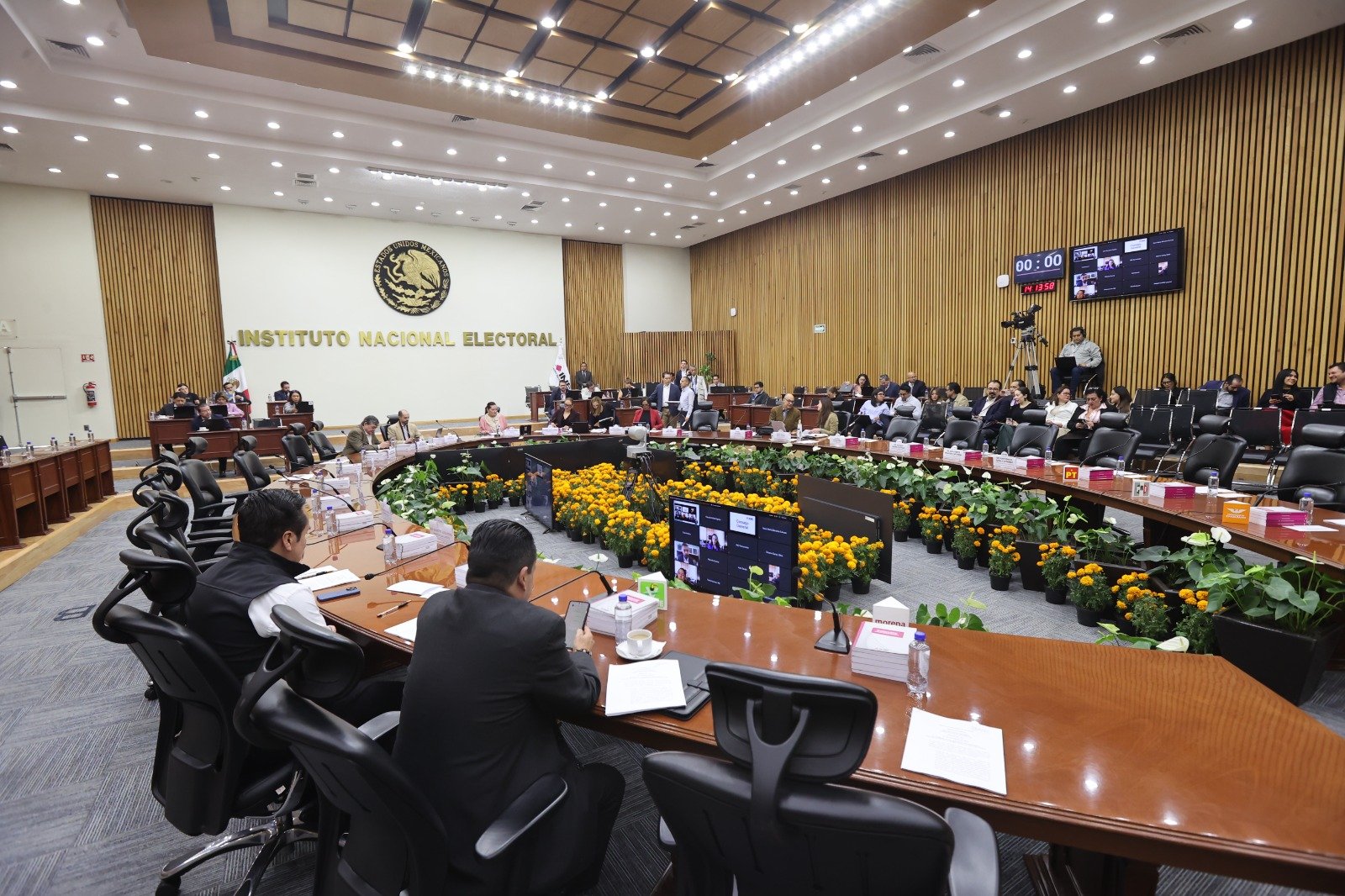 INE Destruirá Boletas Electorales y Recibe Propuesta de Reforma de Contralores Electorales