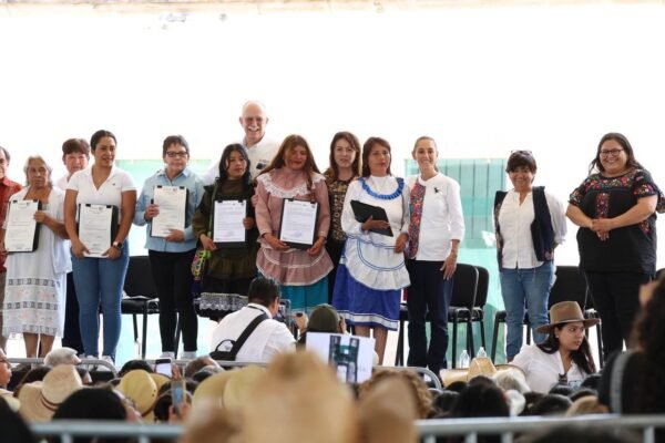 Entregar Títulos de Propiedad a 150 Mil Mujeres del Campo, Compromiso Prioritario para el Gobierno de México