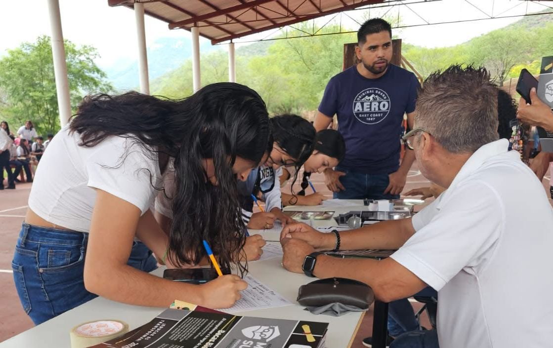 Inician Asambleas Informativas de la Nueva Beca Gertrudis Bocanegra, Dentro del Plan Michoacán