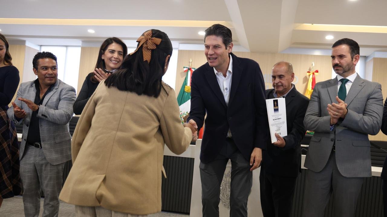 ​Alfonso Martínez Reconoce a Deportistas Morelianos con Galardón Municipal
