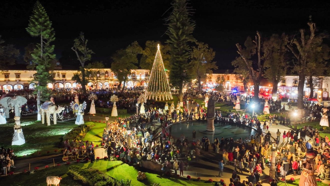 ​Nacimiento y Árbol Monumental Iluminan la Magia de la Navidad en Pátzcuaro: Sectur