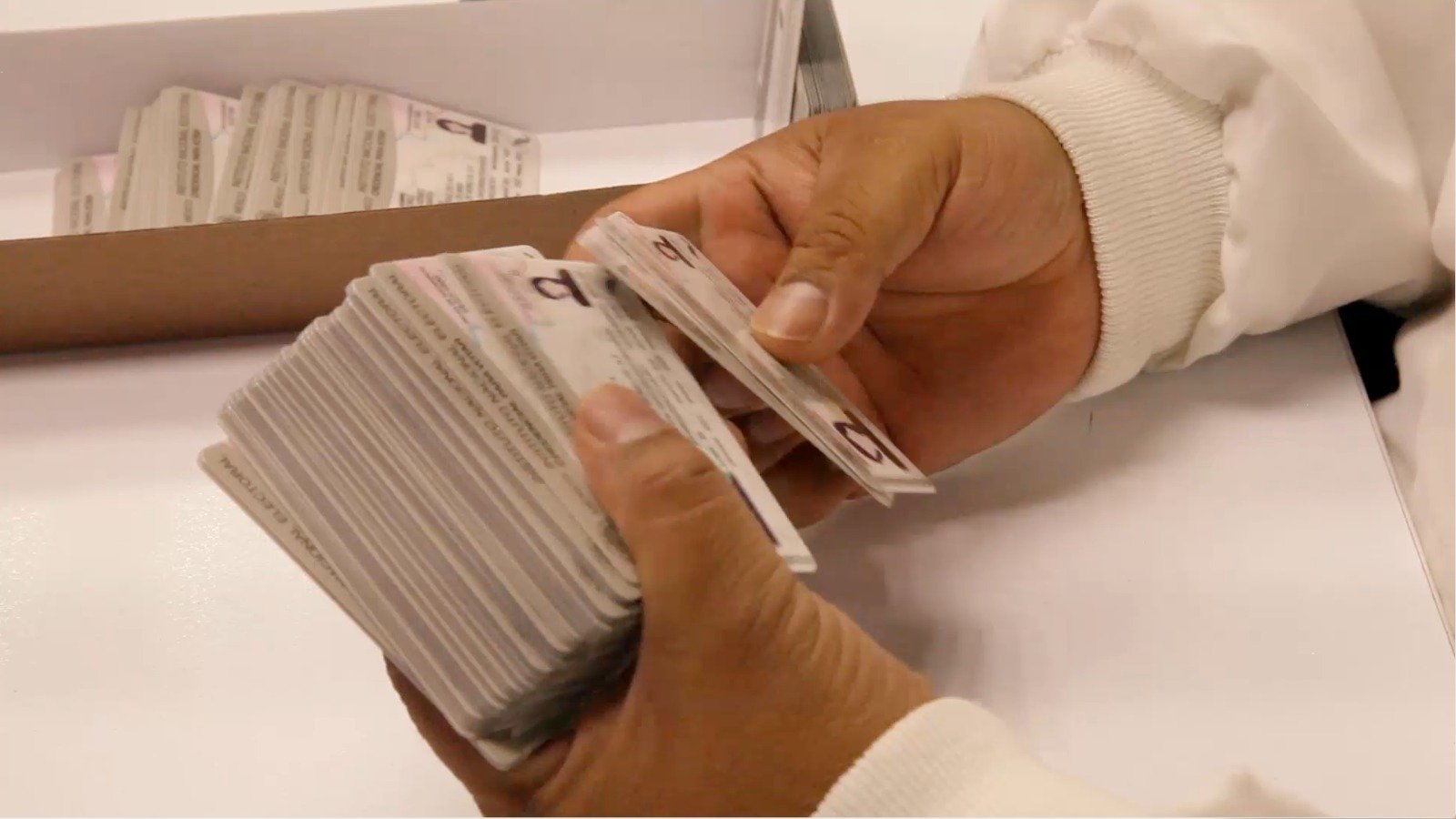 ​El Instituto Nacional Electoral Define Ganador para la Producción de la Credencial para Votar