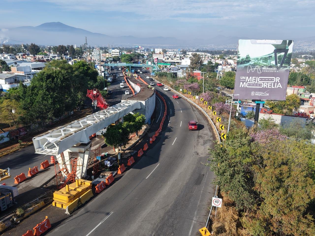 ​Distribuidor vial salida Pátzcuaro reducirá los accidentes viales en la zona: Rogelio Zarazúa
