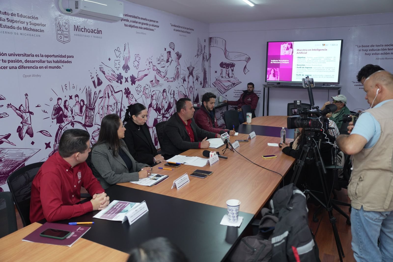​Tecnológicos de Pátzcuaro y Uruapan con nuevas maestrías en IA e Ingeniería Administrativa