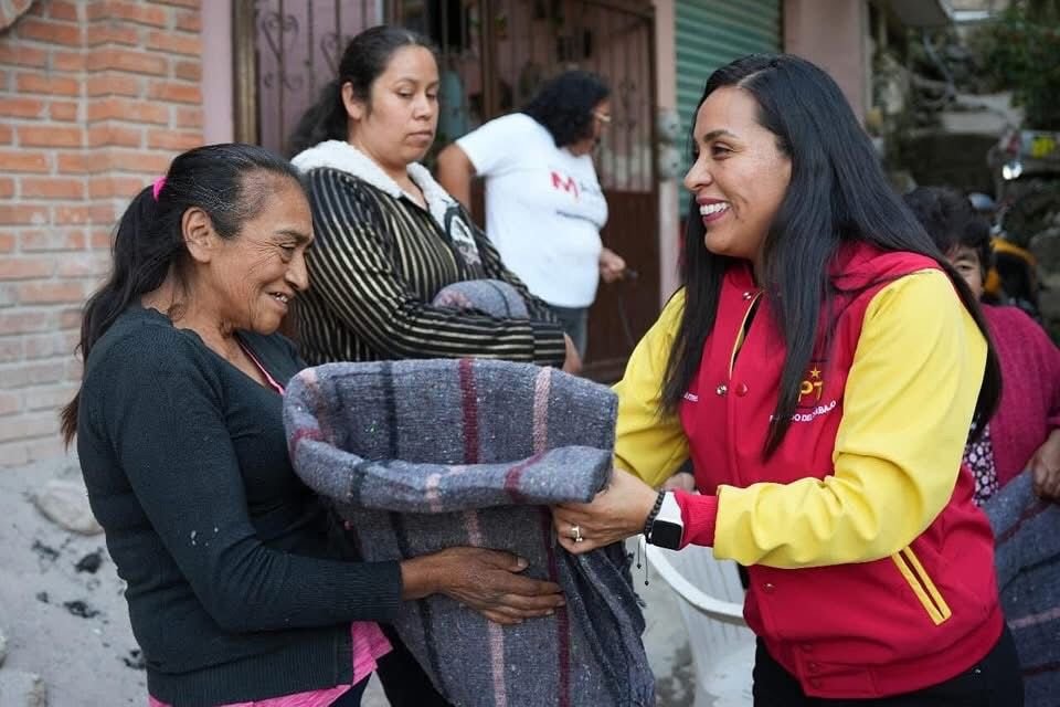 ​’Abrigando un Corazón’ con la diputada Mary Carmen Bernal