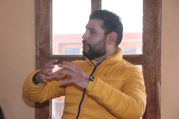 ​Octavio Ocampo respalda a Lupillo Ramírez como nuevo jefe de tenencia en Ihuatzio