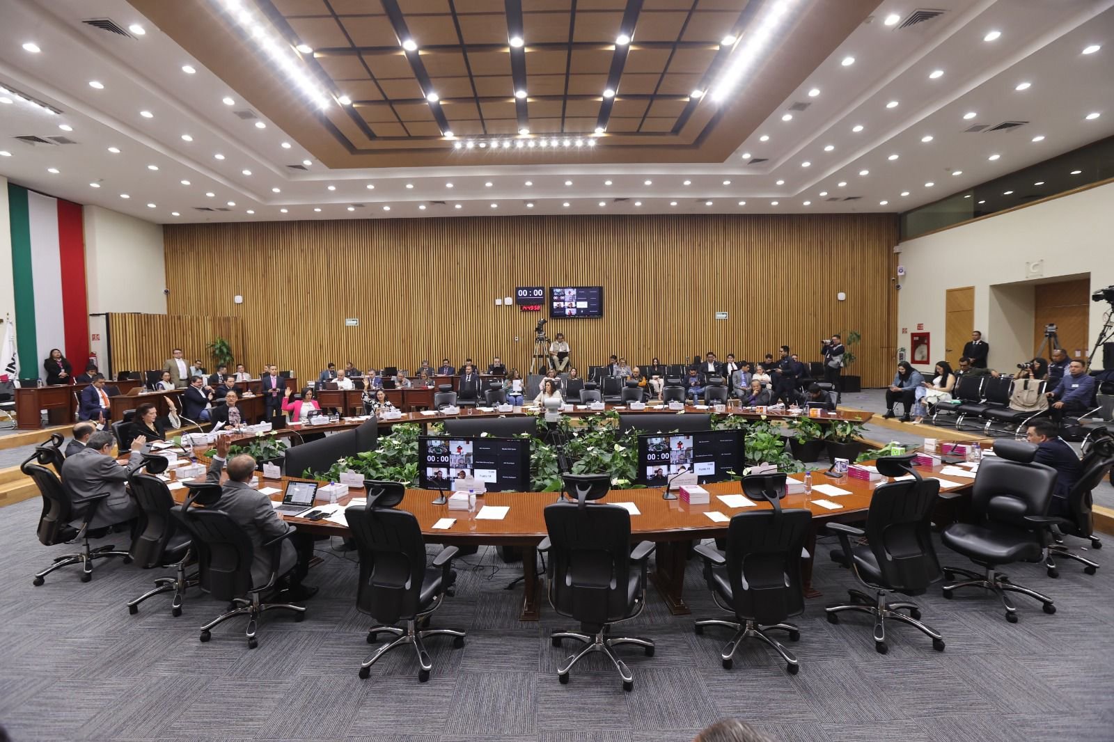 INE aprueba hoja de ruta para 2026 que incluye organización de elección concurrente y combate a violencia política de género