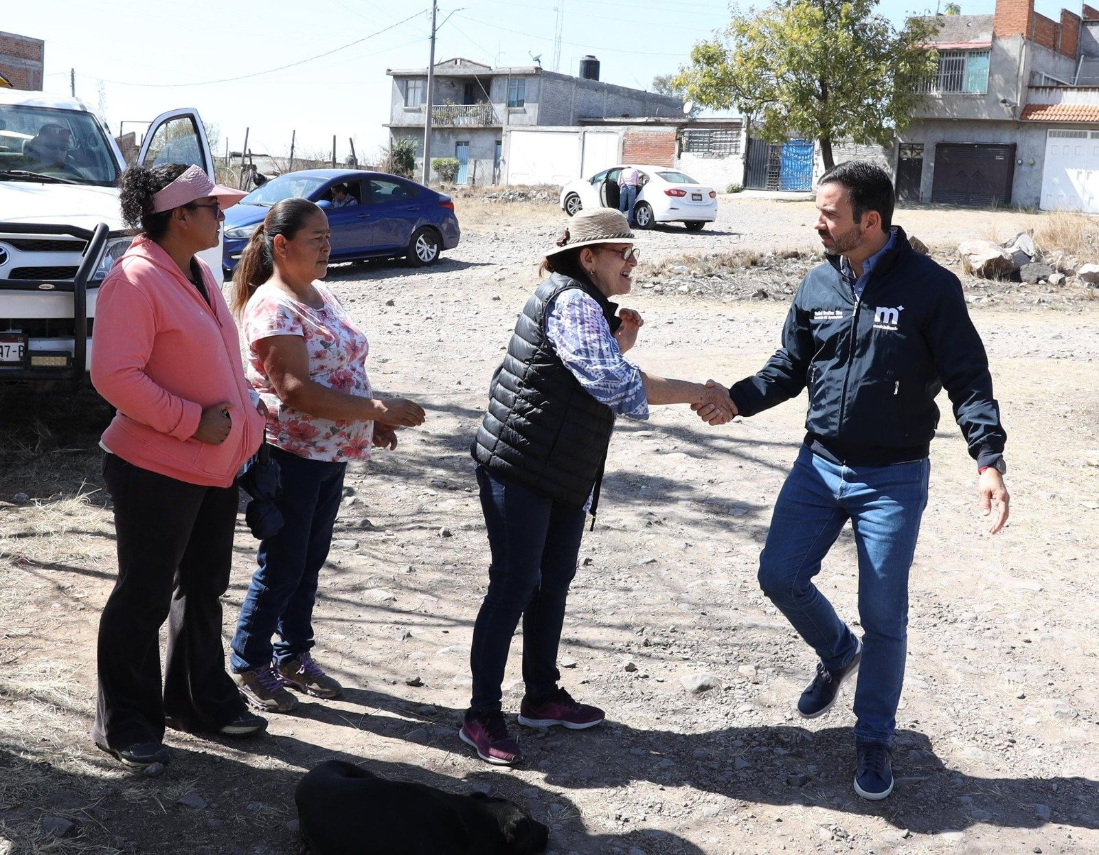 Secretario del Ayuntamiento de Morelia sostiene reunión con habitantes de Atapaneo