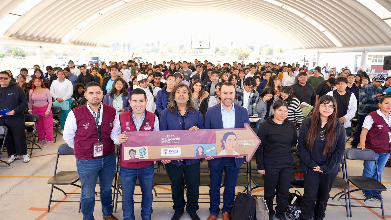 Iemsysem inicia entrega de tarjetas de Beca Gertrudis Bocanegra para más de 44 mil universitarios