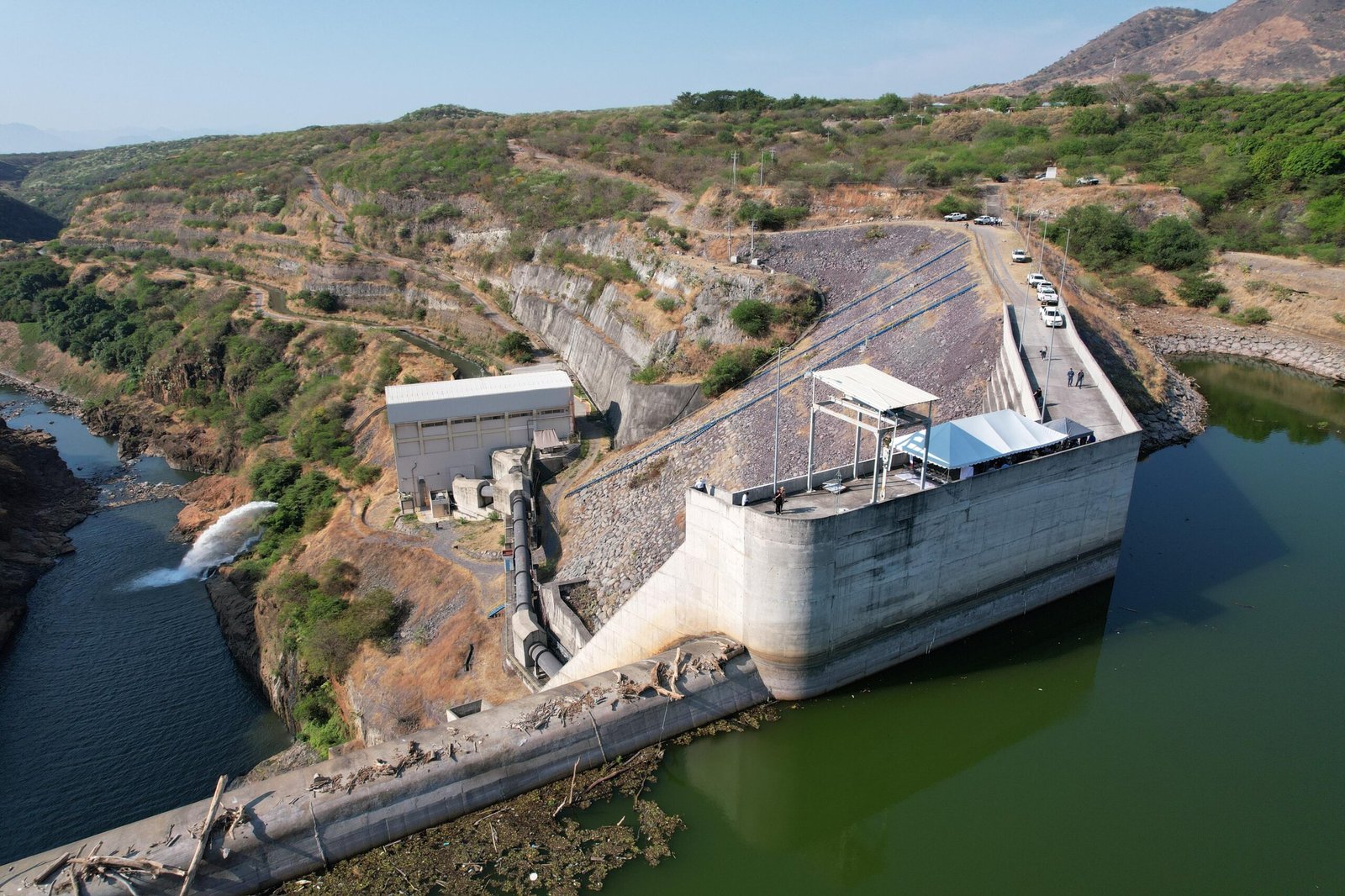Presa Francisco J. Múgica cumple 15 años operando como fuente de riego y energía en Tierra Caliente