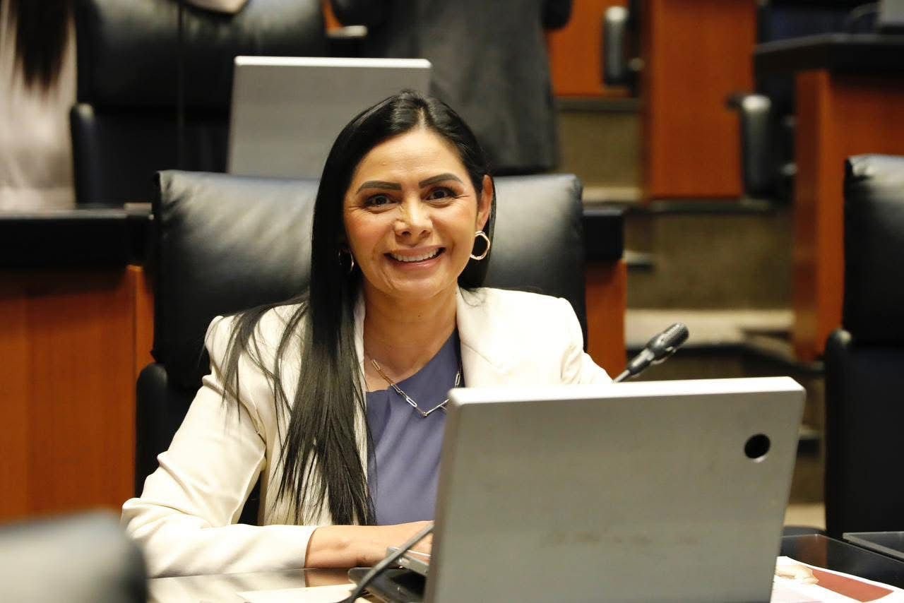 Senado aprueba reforma para ampliar derechos de trabajadores del arte; Araceli Saucedo respalda iniciativa