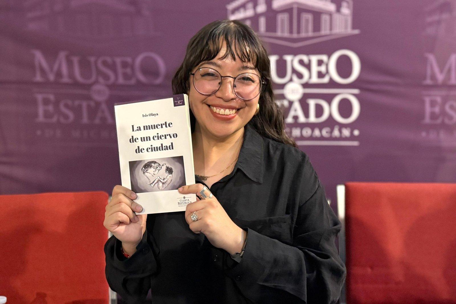 Secum presenta poemario “La muerte de un ciervo de ciudad”, de Isis Olaya, en el Museo del Estado