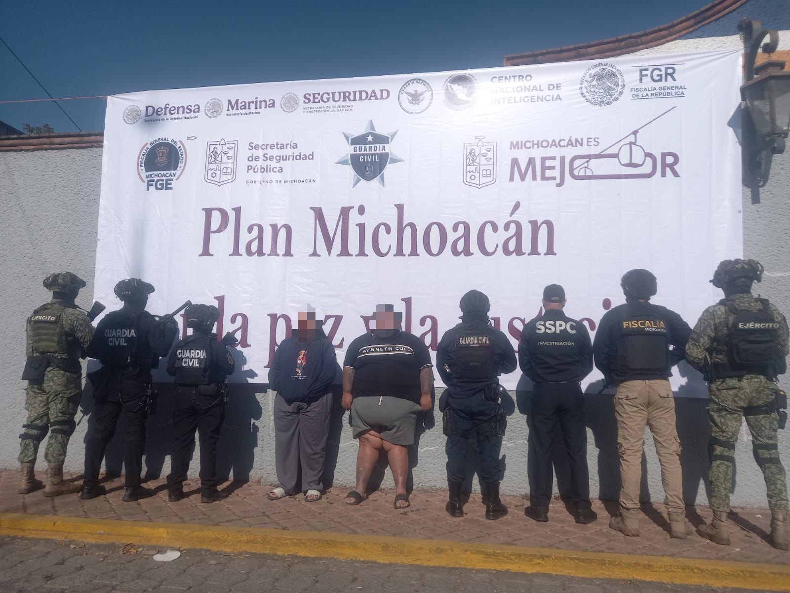 Detienen en Apatzingán a presunto operador vinculado a extorsión y homicidio de alcalde de Uruapan