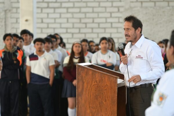 Sedeco destaca en Puruándiro que internet gratuito del Programa Data fortalecerá aprendizaje de estudiantes