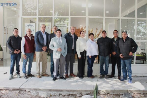 Sí Financia entrega 151 millones de pesos en créditos al sector agroindustrial del Bajío michoacano