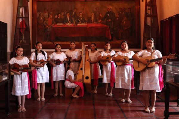 Gobierno de Michoacán otorga la Presea Eréndira 2026 al grupo musical “Las Mirlas”