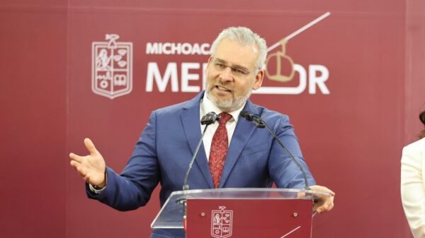 Alfredo Ramírez Bedolla anuncia entrega de internet gratuito a más de 106 mil estudiantes en Michoacán