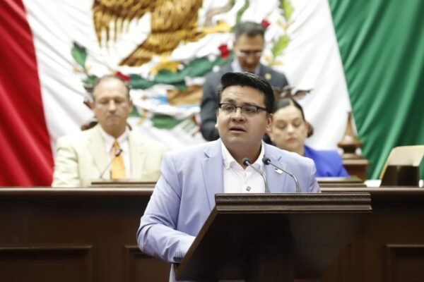 Diputado Toño Carreño ratifica compromiso de Comisión de Asuntos Electorales con la democracia rumbo a elección de 2027