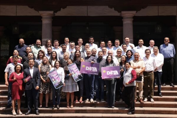 Más de 80 mil estudiantes de prepa y universidad ya cuentan con chip D4ta Datos Gratis en Michoacán