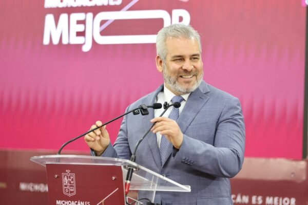 Gobernador Bedolla anuncia que sector turístico repartirá 10 mil boletos para concierto de Marco Antonio Solís en Morelia