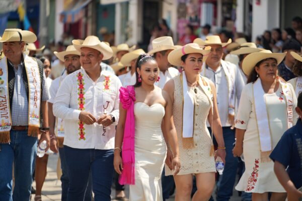 ​Juárez vive jornada histórica con el desfile del 5 de mayo y la Expoferia de la Guayaba 2026