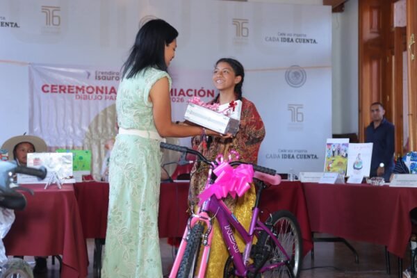Congreso del Estado premia a niñas y niños ganadores del Segundo Concurso de Dibujo Parlamentario 2026