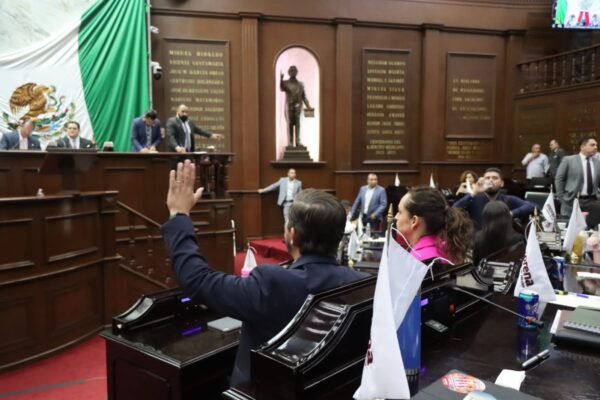 Congreso del Estado exhorta a ayuntamientos a fortalecer acciones contra bullying y acoso escolar en Michoacán