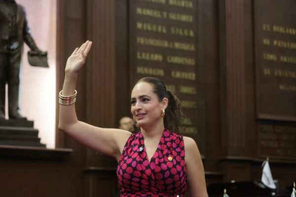 Sandra Arreola celebra aprobación de “Ley Cazzu” en el Congreso de Michoacán en favor del bienestar infantil