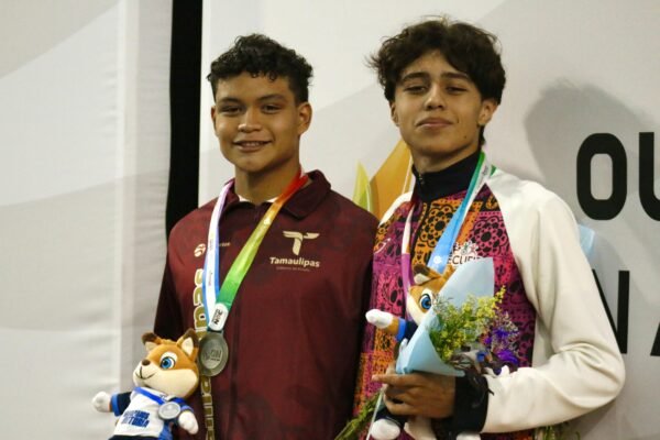 Michoacán suma 28 medallas en Olimpiada Nacional 2026; Miguel Ángel Maciel logra oro en natación