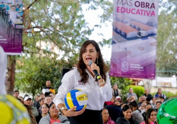 Gabriela Molina destaca estabilidad y orden en educación de Michoacán con cuarto ciclo escolar consecutivo completo