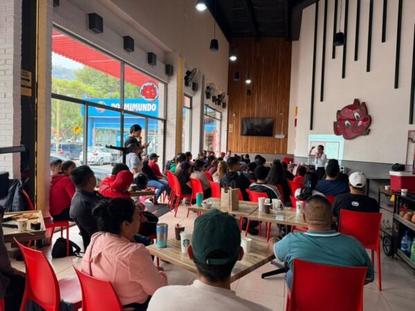 Coepris refuerza higiene y manejo de alimentos en sector restaurantero y mercados de Michoacán