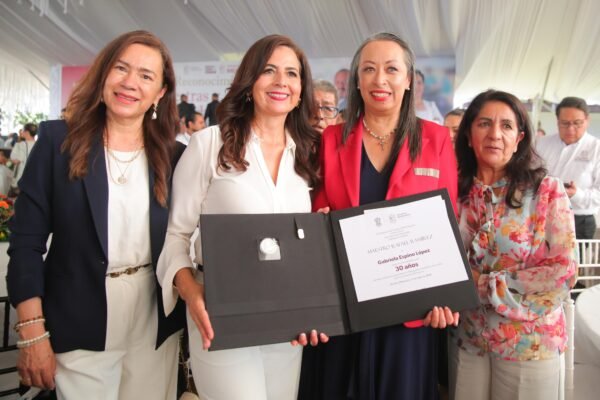 Gabriela Molina: magisterio respalda proyecto educativo de Michoacán