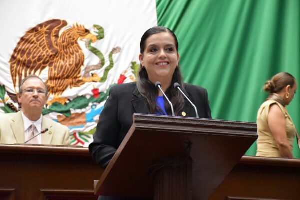 Tere Herrera busca fortalecer familias de acogida para garantizar desarrollo de la niñez en Michoacán