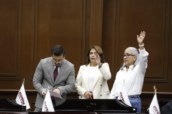 76 Legislatura aprueba justificar ausencias escolares por gestión menstrual en Michoacán