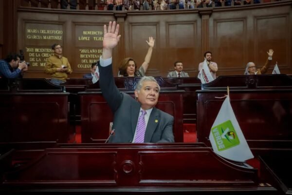 PVEM propone prohibir envenenamiento de animales por autoridades en Michoacán
