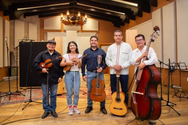 Secum fortalece producción musical en Michoacán con estudio Sonopedia y talleres especializados
