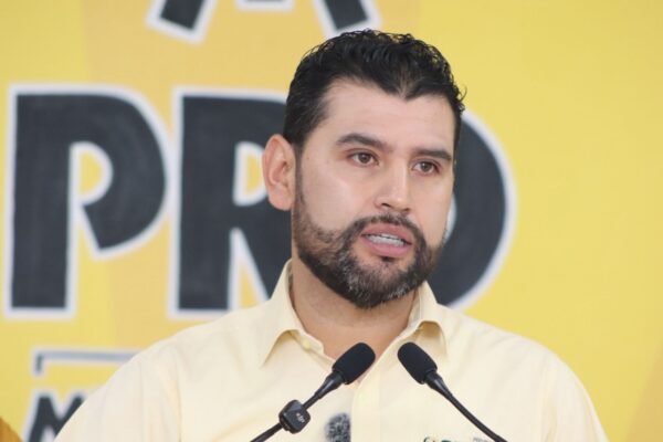 Octavio Ocampo anuncia concentración estatal del PRD Michoacán el 31 de mayo