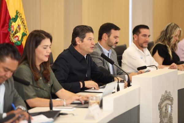 Ayuntamiento de Morelia aprueba reformas para participación vecinal y reconocimientos