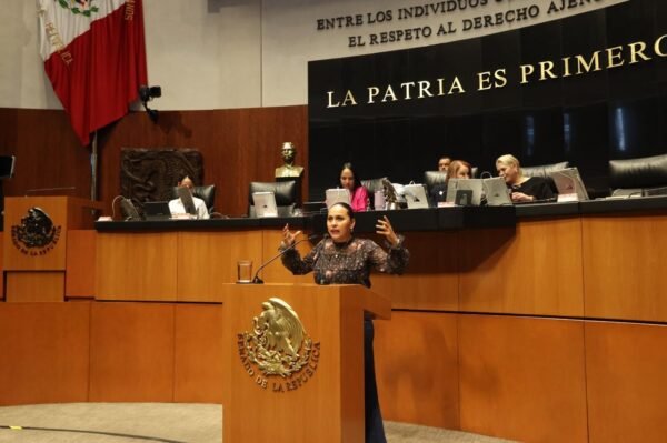 Mary Carmen Bernal exige a FGR denunciar a gobernadora de Chihuahua