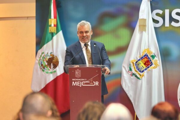 Alfredo Ramírez Bedolla encabeza encuentro regional de SIPINNA en Michoacán