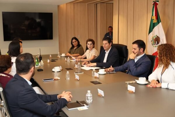 Alfonso Martínez integra comité de SIPINNA en Morelia