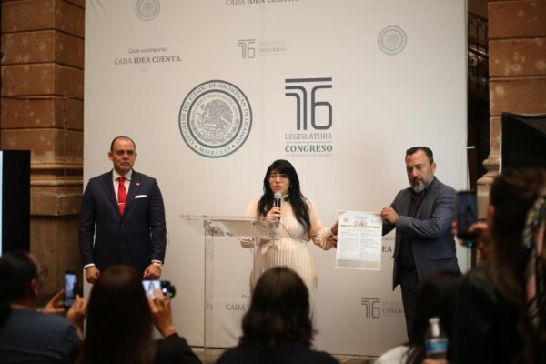Vanhe Caratachea invita a Parlamento Infantil Incluyente