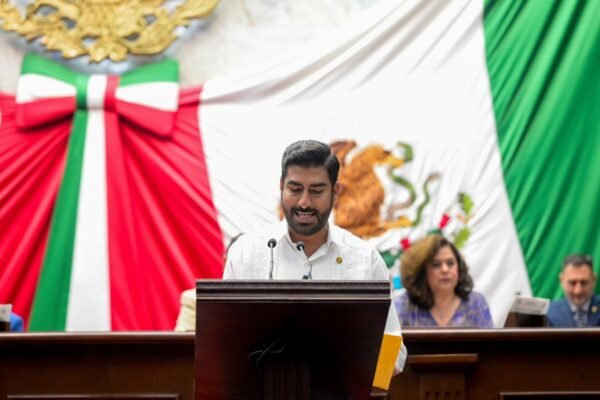 Poncho Chávez amplía protección contra violencia política de género