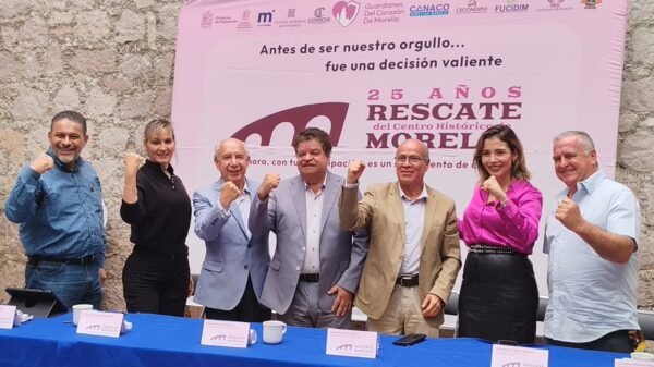 Brissa Arroyo participa en conmemoración del rescate del Centro Histórico