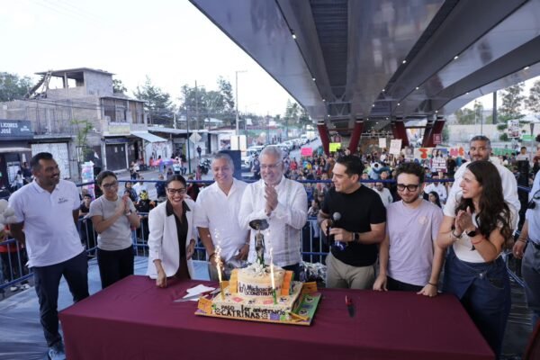 Alfredo Ramírez Bedolla conmemora primer año de Paso Catrinas