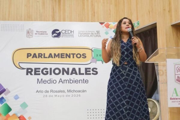 Xóchitl Ruiz afirma que escuchar a ciudadanía fortalece derechos humanos