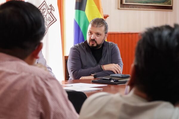Raúl Zepeda: Gobierno de Michoacán mantiene abierto diálogo con habitantes de Pomaro