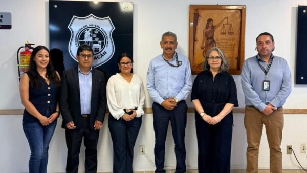 Carlos Torres Piña fortalece atención a adolescentes en conflicto