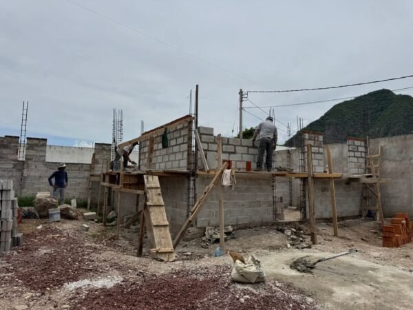 David López construye Centro LIBRE para mujeres en Tuxpan
